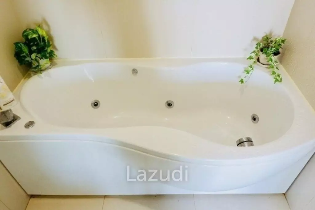 1 Bedroom 1 Bathroom 44 SQ.M. Ivy Thonglor