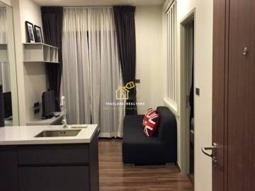 WYNE Sukhumvit / Condo For Sale / 1 Bedroom / 30 SQM / BTS Phra Khanong / null