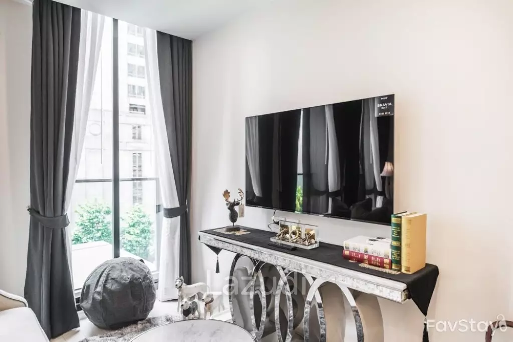 1 Bed 1 Bed 44 SQ.M. Noble Ploenchit