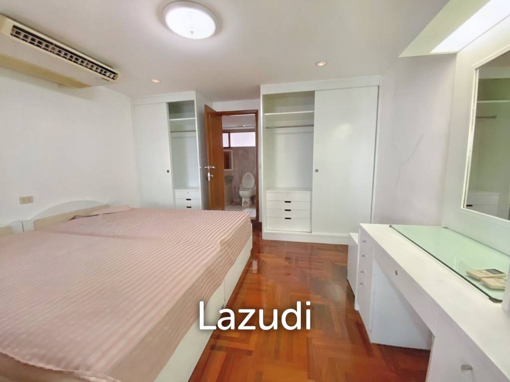 2 Bed 2 Bath 140 SQ.M. Royal Castle Sukhumvit