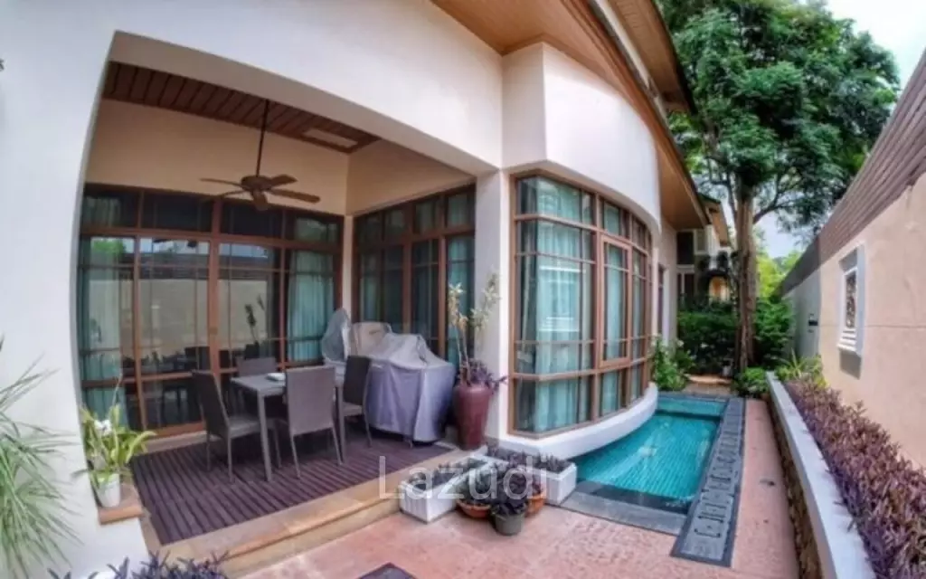 4 Bed 3 Bath  400 SQ.M Baan Sansiri Sukhumvit 67