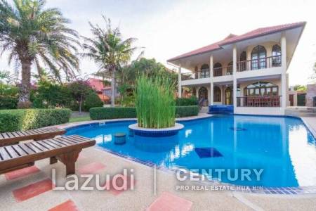 CRYSTAL VIEW : Spacious 4 Bed private pool villa is only 5 minutes from Hua Hin town centre