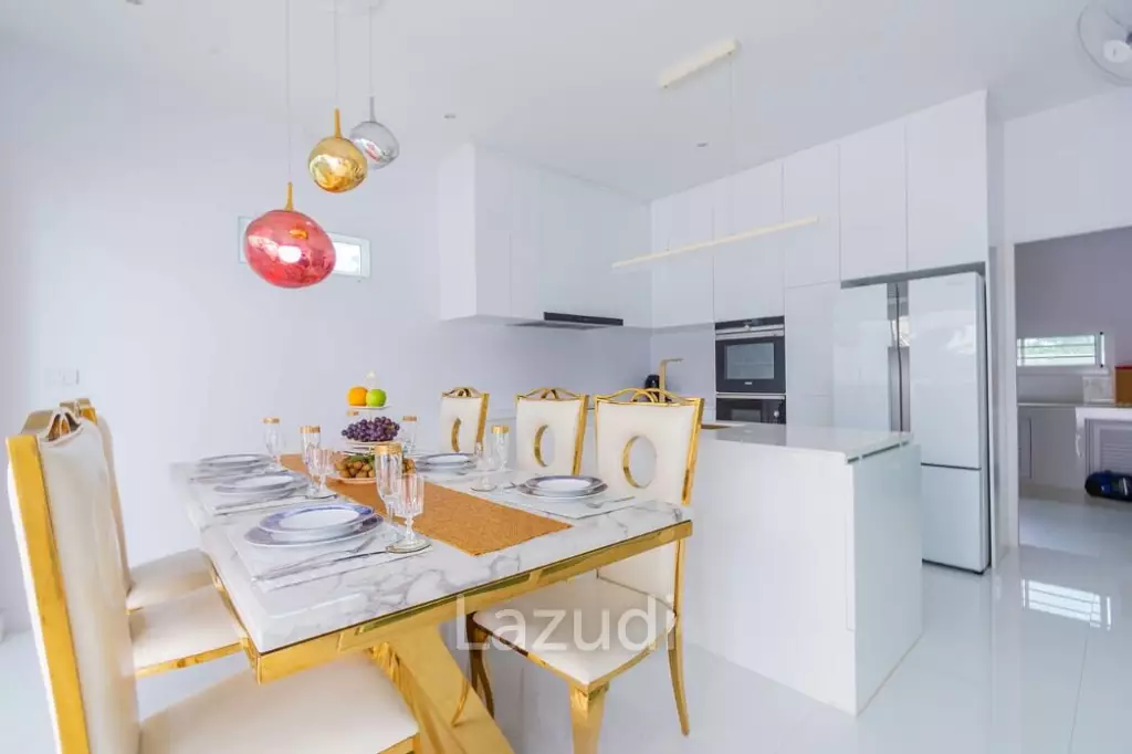 Well Designed Modern 4 Bed pool Villa on large land plot and near the beach.