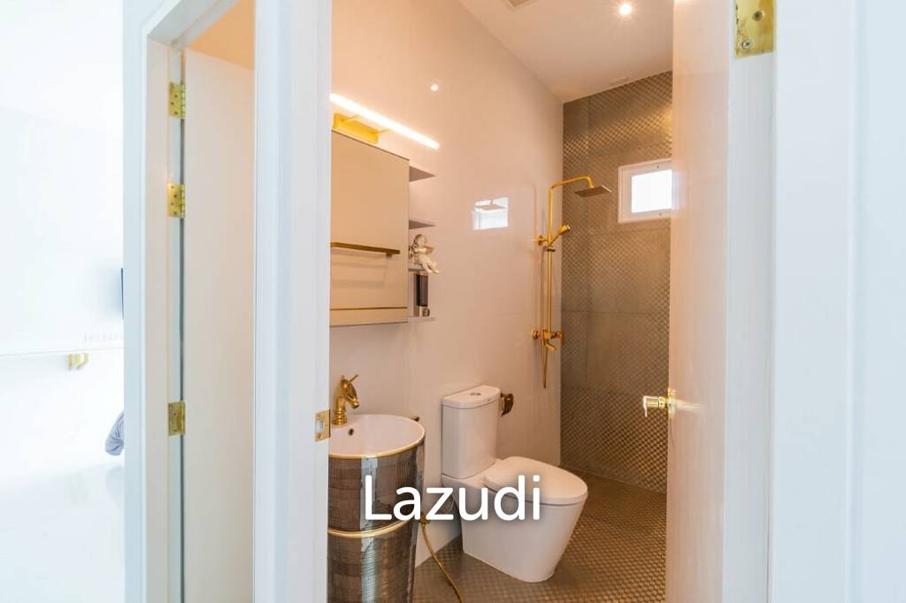 1,600 Sqm 4 Bed 4 Bath Villa For Sale