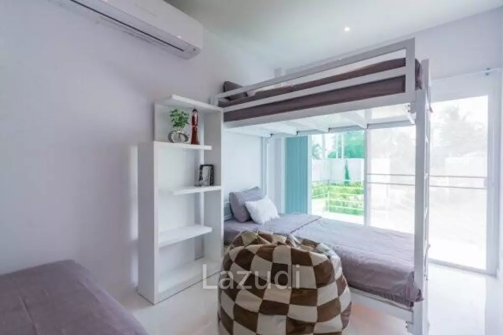 Well Designed Modern 4 Bed pool Villa on large land plot and near the beach.