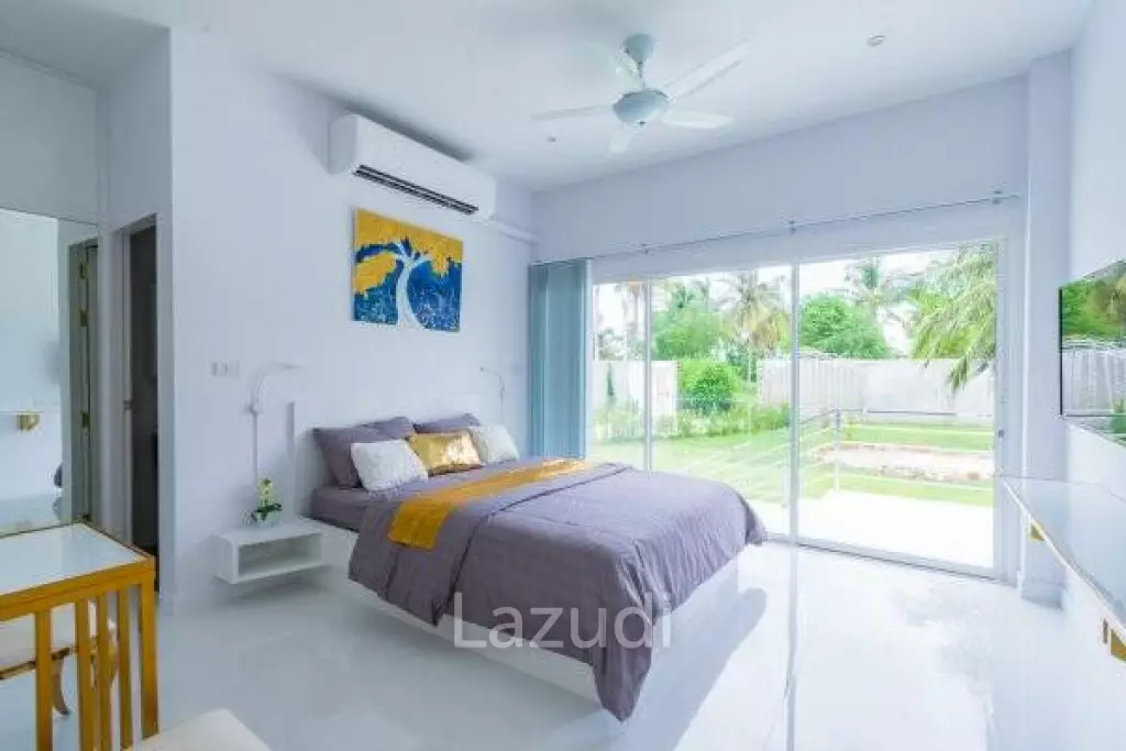 Well Designed Modern 4 Bed pool Villa on large land plot and near the beach.
