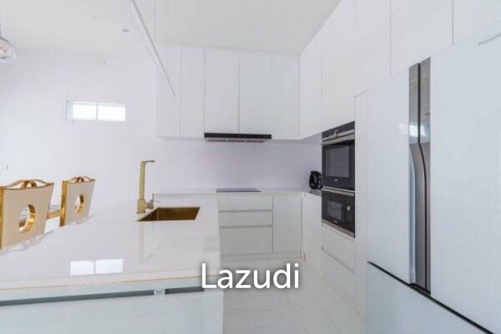 1,600 Sqm 4 Bed 4 Bath Villa For Sale