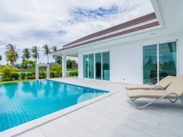Brand New Quality 3 Bed Pool Villa with beautiful countryside views and near the Beach.