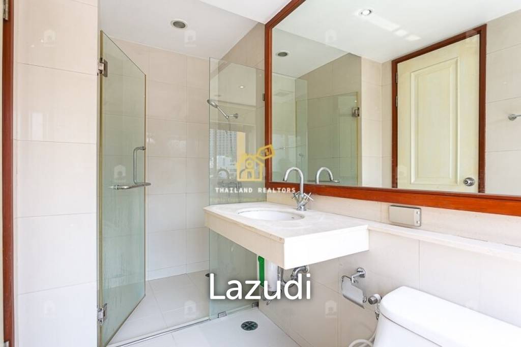 1 Bed 63.50 SQ.M. Noble 09 Ruamrudee