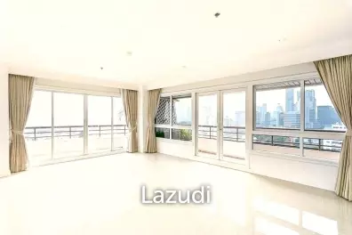 3 Bed 3 Bath 250 SQ.M Baan Ploenchit