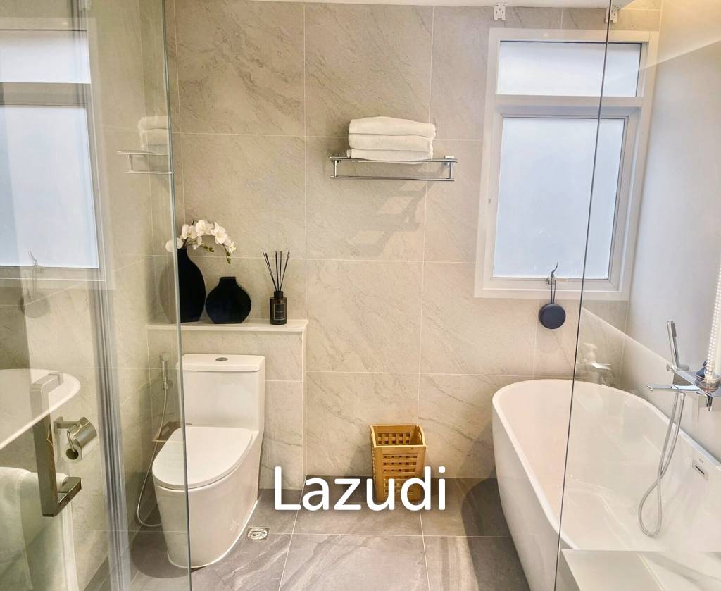 2 Bed 2 Bath 101 SQ.M The Rise Sukhumvit 39