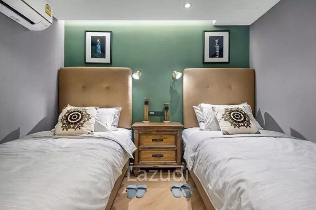 2 Bed 1 Bath 68 SQ.M. State Tower Condo