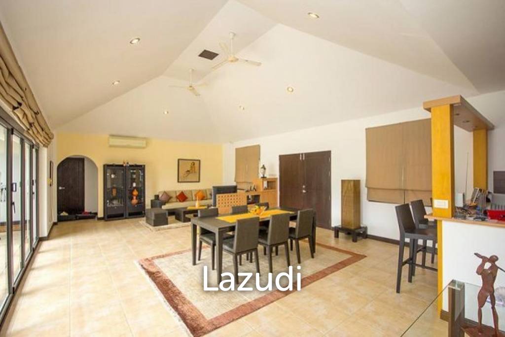 1,600 Sqm 3 Bed 3 Bath Villa For Sale