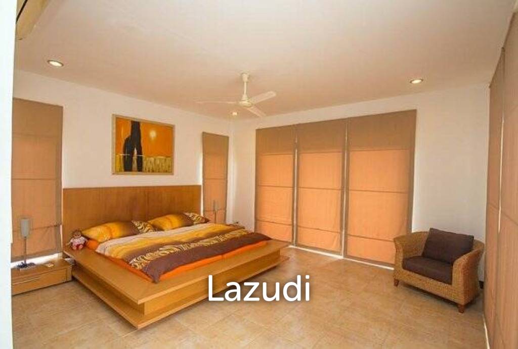 1,600 Sqm 3 Bed 3 Bath Villa For Sale