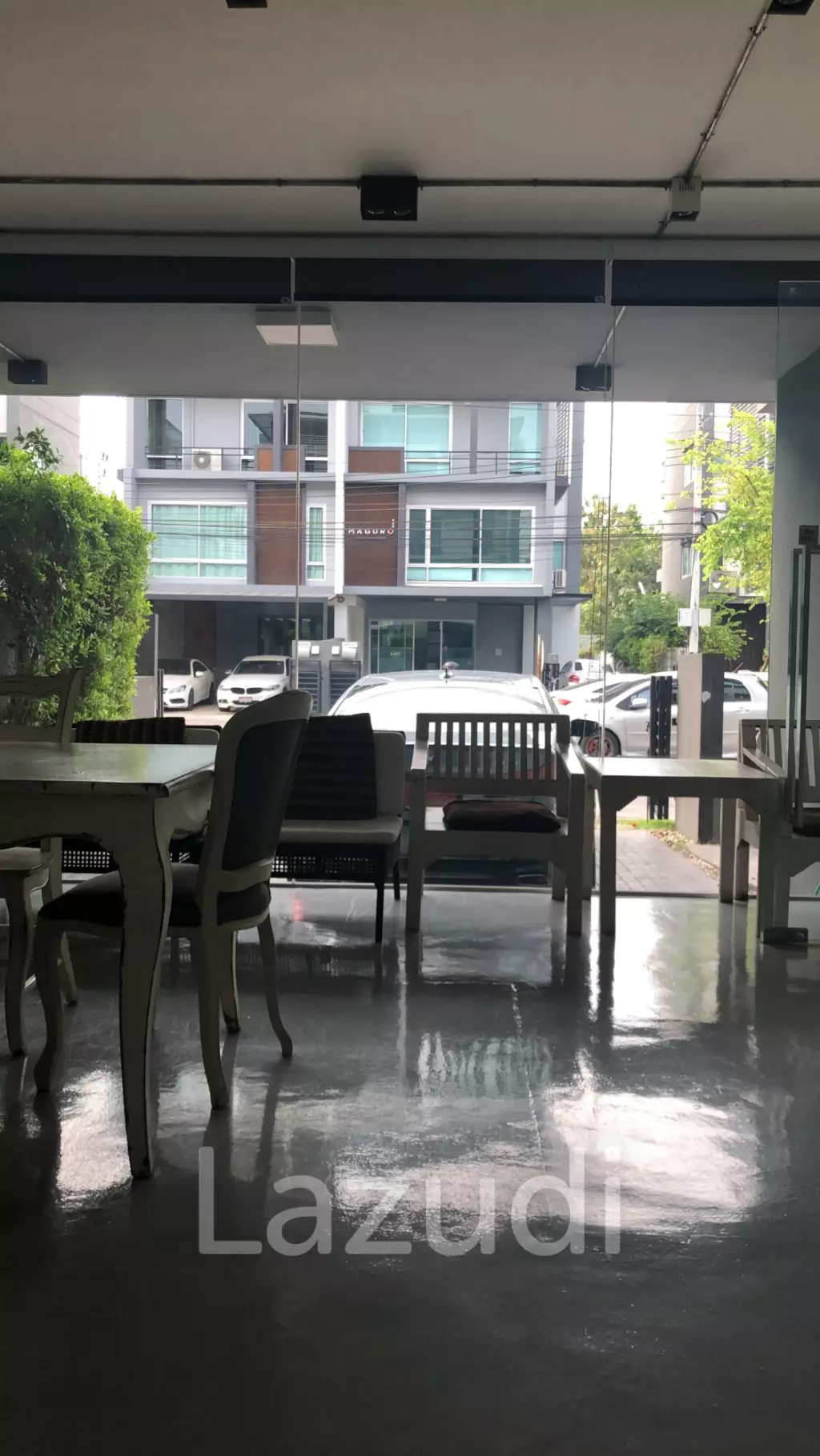 B Sqaure Home Office