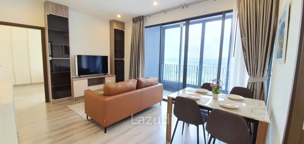 2 Bed 2 Bath 80.50 SQ.M IDEO Mobi Sukhumvit 66