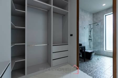 5 Bed 4 Bath 545 SQ.M Phu Montra K.Haad