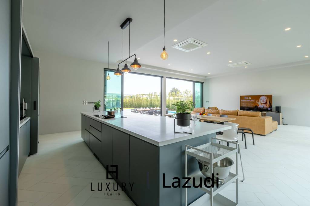 5 Bed 4 Bath 545 SQ.M Phu Montra K.Haad