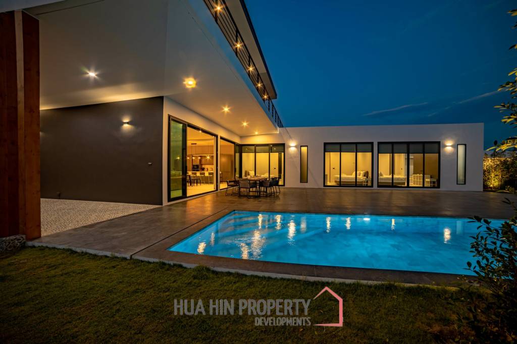 5 Bed 4 Bath 545 SQ.M Phu Montra K.Haad