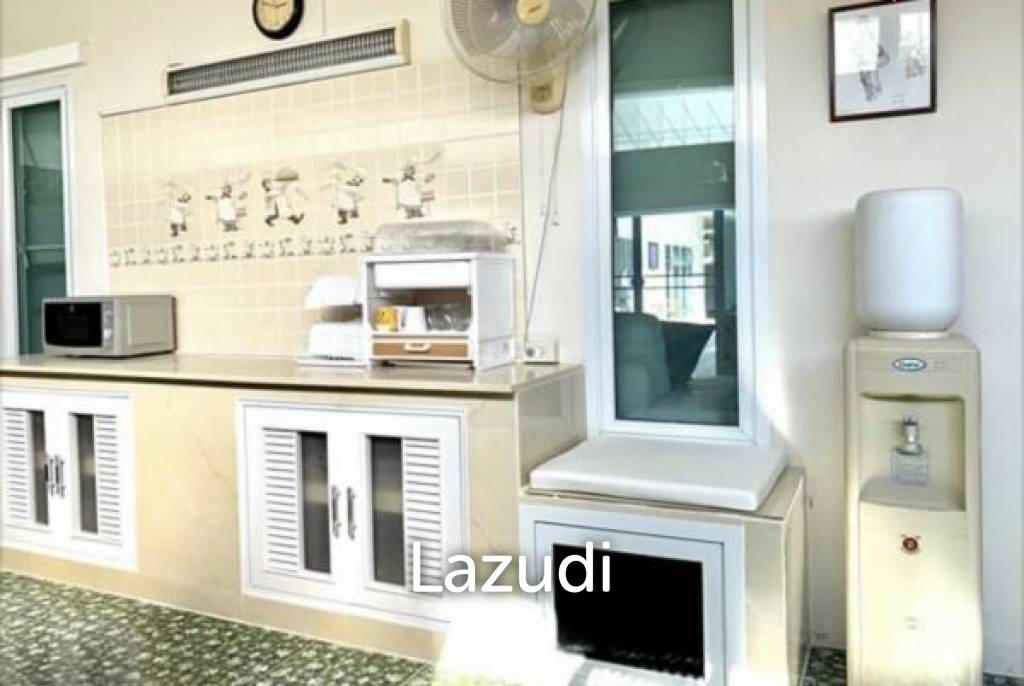 580 Sqm 6 Bed 5 Bath Villa For Sale