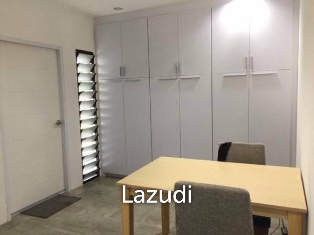 27,200 Sqm 3 Bed 2 Bath Villa For Sale