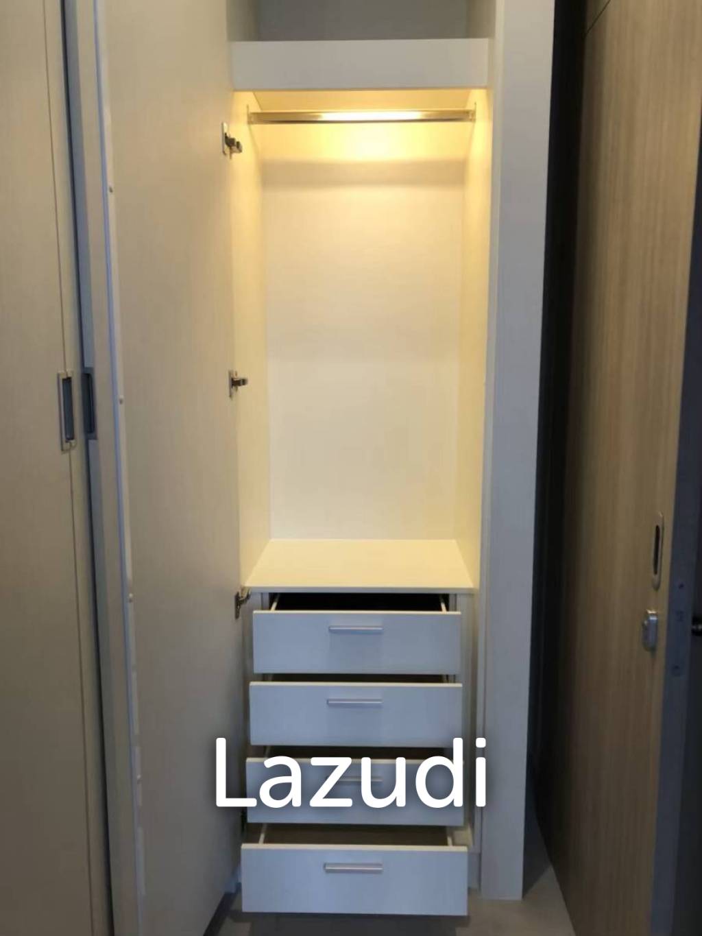 2 Bed 2 Bed 75 SQ.M. Noble Ploenchit