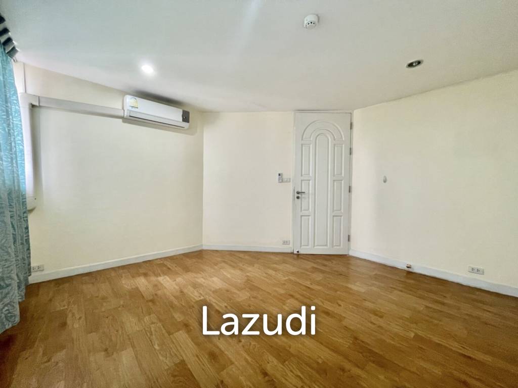 4 Bed 3 Bath 252 SQ.M Tai Ping Towers