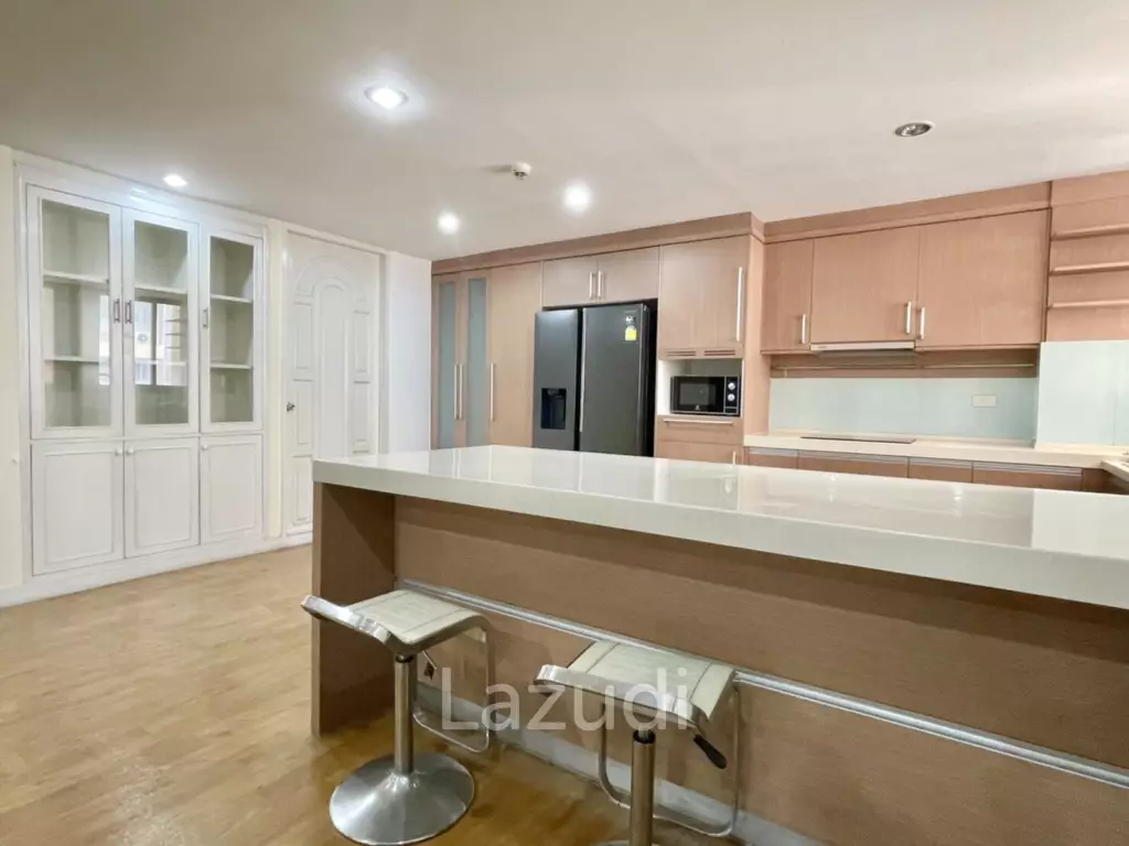 4 Bed 3 Bath 252 SQ.M Tai Ping Towers
