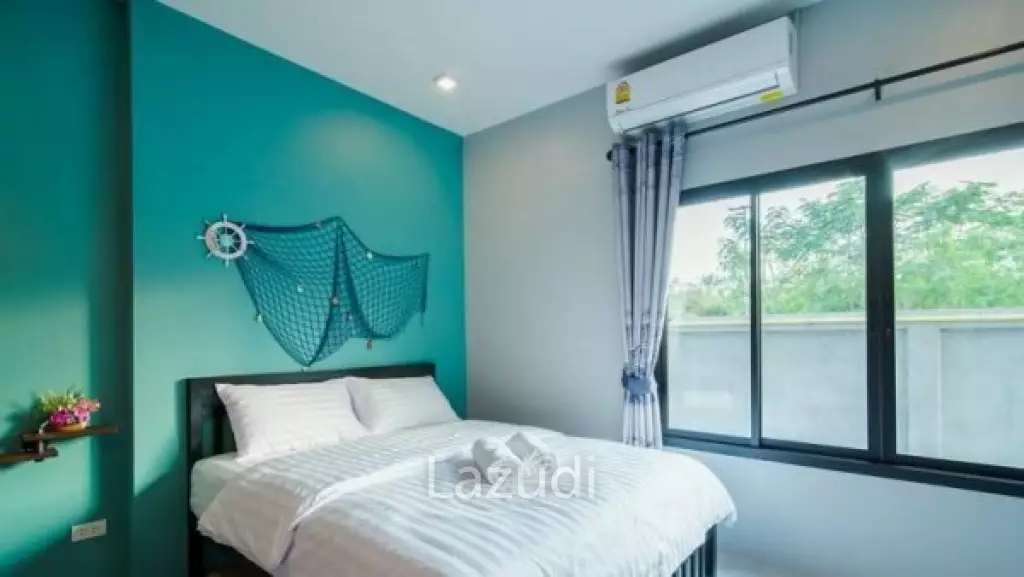 New Modern 6 Bed Pool Villa