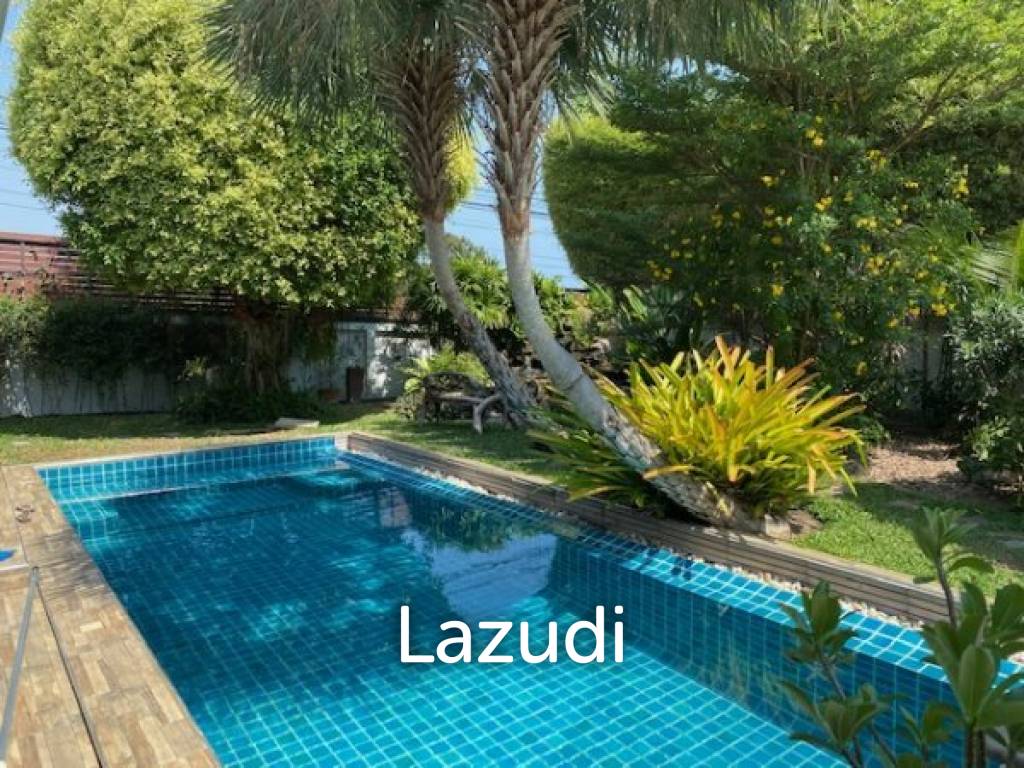 550 ตร.ม 3 เตียง 3 อาบน้ำ วิลล่า For ขาย