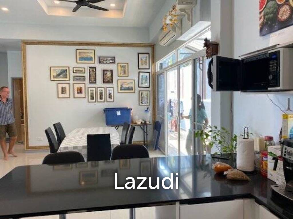 550 ตร.ม 3 เตียง 3 อาบน้ำ วิลล่า For ขาย