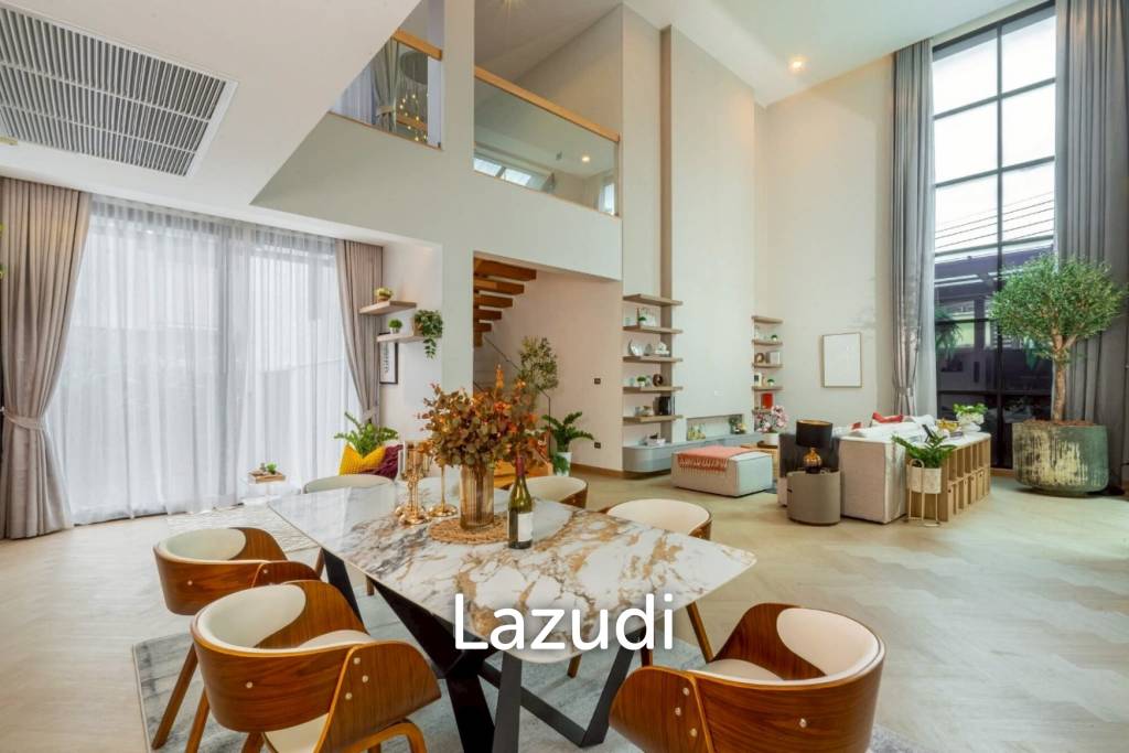 5 Bed 900 SQ.M Single House in Sukhumvit 71