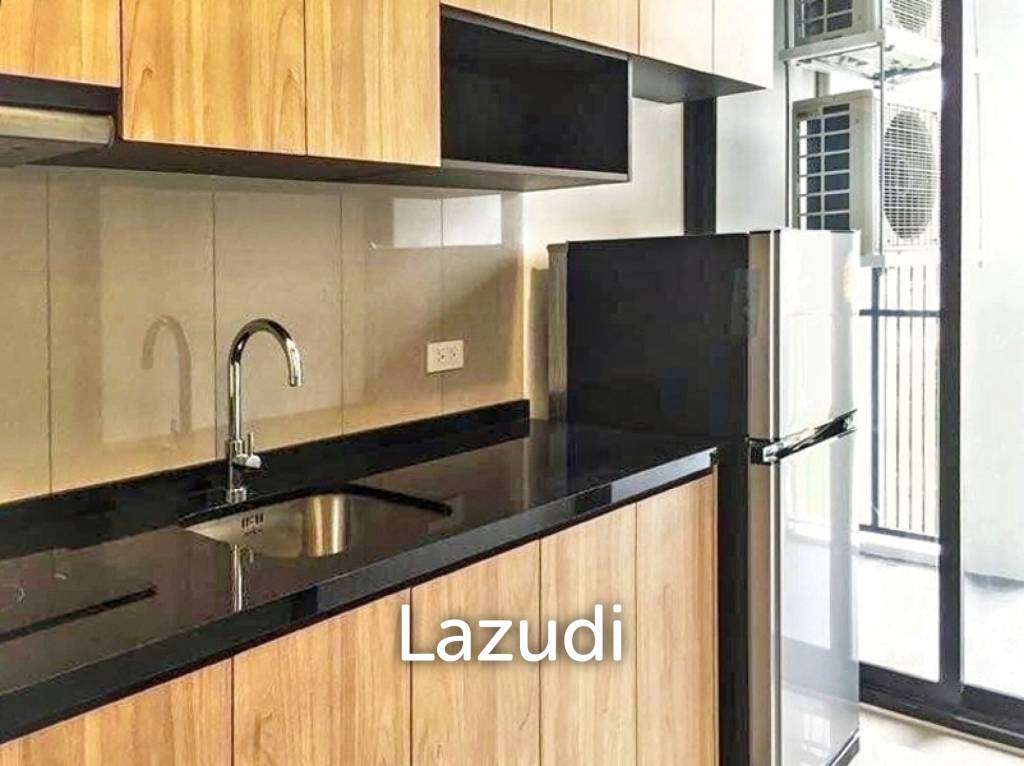 1 Bed 37 SQ.M. Hasu Haus