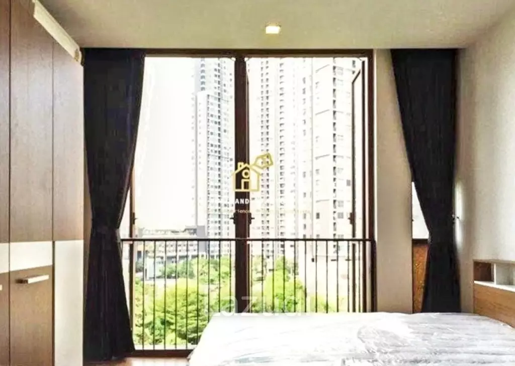 1 Bed 37 SQ.M. Hasu Haus