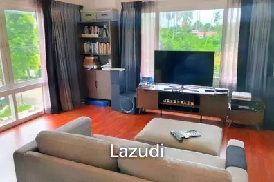 3 Bed 4 Bath 255 SQ.M. Urban Sathorn
