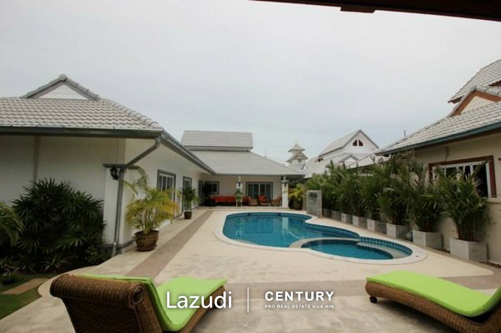 EMERALD RESORT : Luxurious 3 bedroom Villa on a double land plot