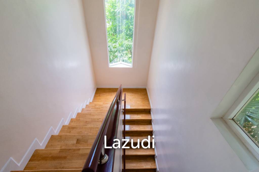 400 qm 3 Bett 3 Bad Villa Für Verkauf