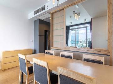3 Bedroom Siamese Surawong Condominium, Bangkok