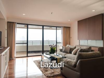 3 Bed 3 Bath 220 SQ.M. Mayfair Garden Renovated