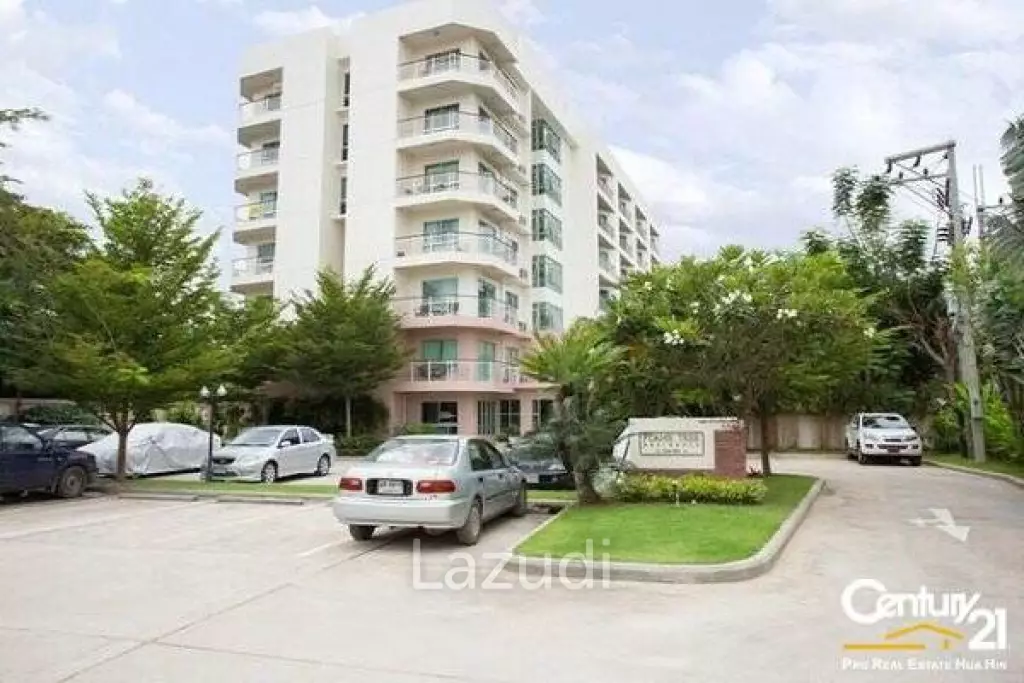 2 Bed Condo with Great View