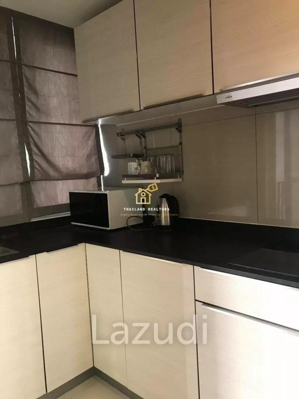 2 Bed 88 SQ.M. Tree Condo Ekamai