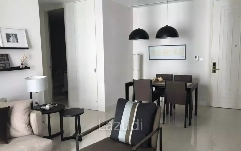 2 Bed 2 Bath 86 SQ.M. Q Langsuan Condo