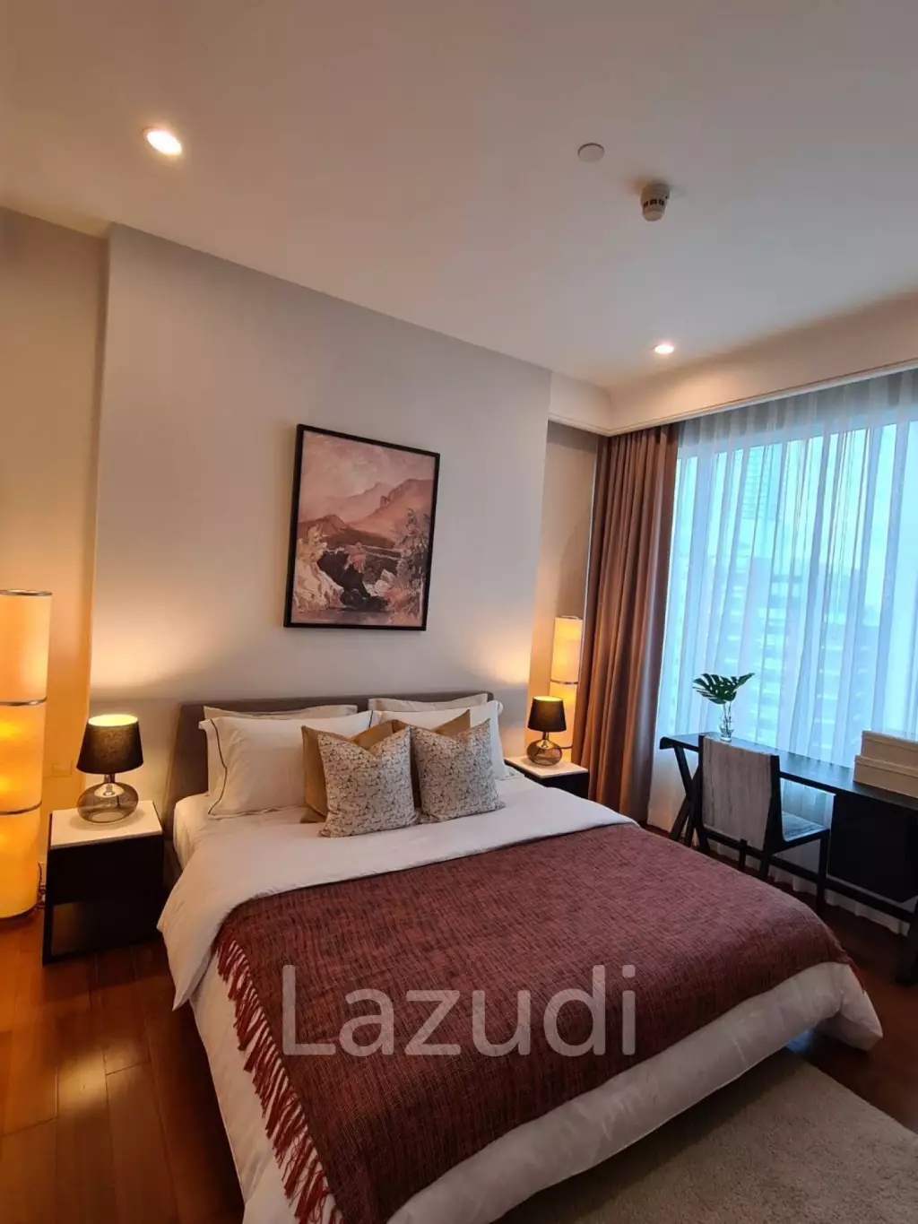 2 Bed 2 Bath 86 SQ.M. Q Langsuan Condo