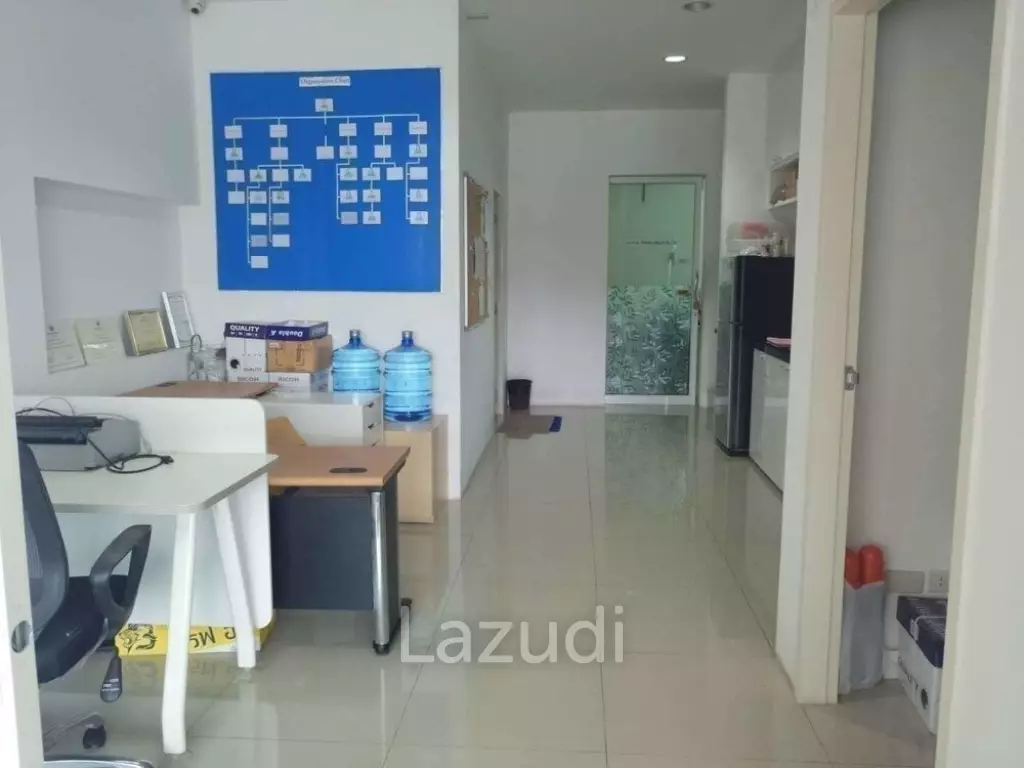 3 Bedroom 242 SQ.M Town House Grand De Ville