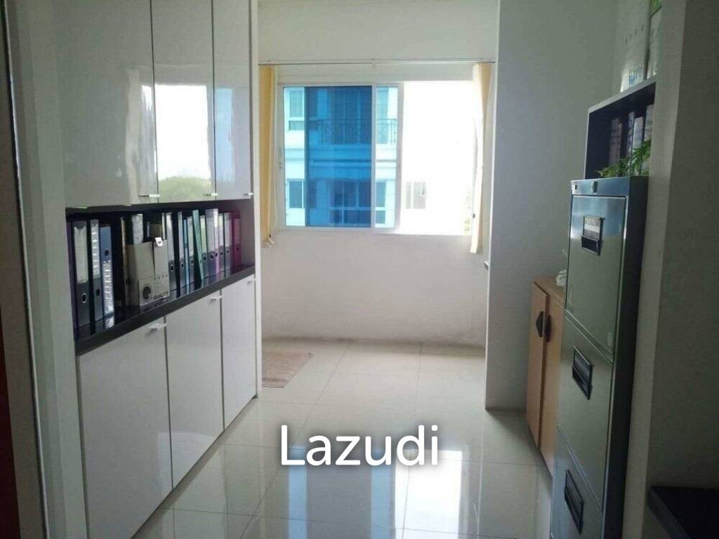 3 Bedroom 242 SQ.M Town House Grand De Ville