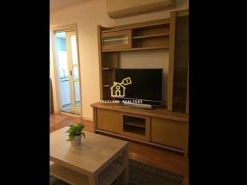Lumpini Ville Sukhumvit 77 / Condo For Sale / 2 Bedroom / 66 SQM / BTS On Nut / Bangkok