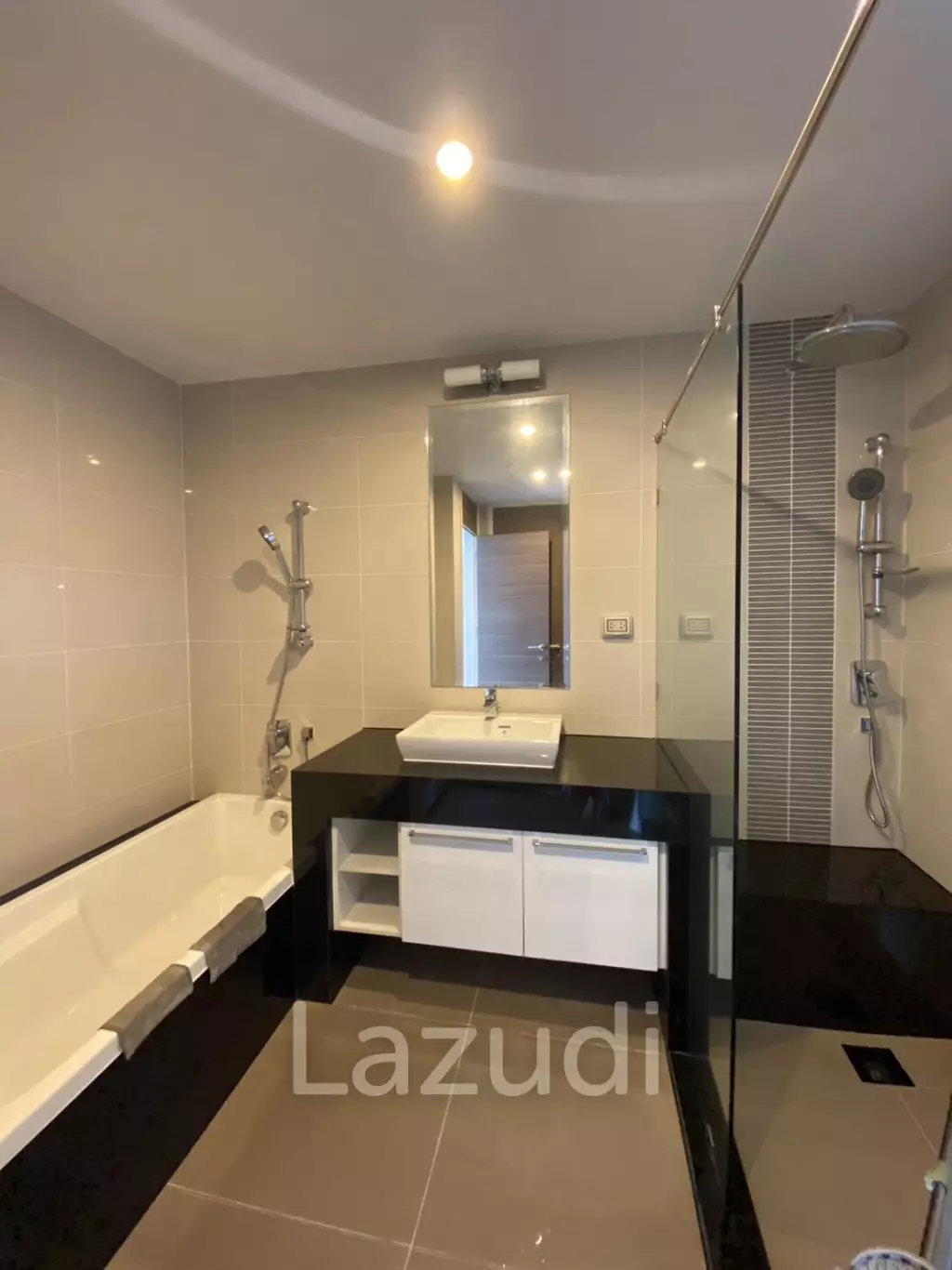 1 Bed 1 Bath 70.50 SQ.M. Supalai Prima Riva