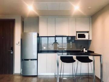 Whizdom Avenue Ratchada - Ladprao / Condo For Rent and Sale / 2 Bedroom / 52.16 SQM / MRT Lat Phrao / Bangkok