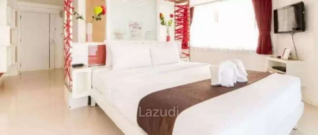 HIN NAM SAI SUAY : Seaview studio condo for sale