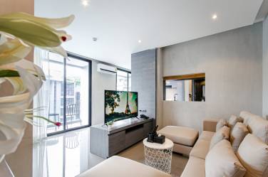 Luxurious Mid-Range 2-Bed Condo in Kamala Phuket